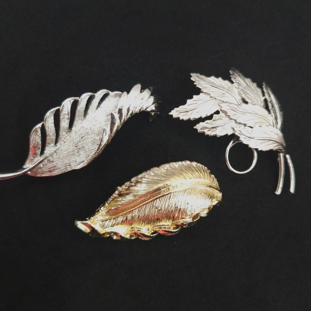 Vintage Gerrys Leaf Brooch Set Silver Gold Tone Textured Botanical Lot of 3